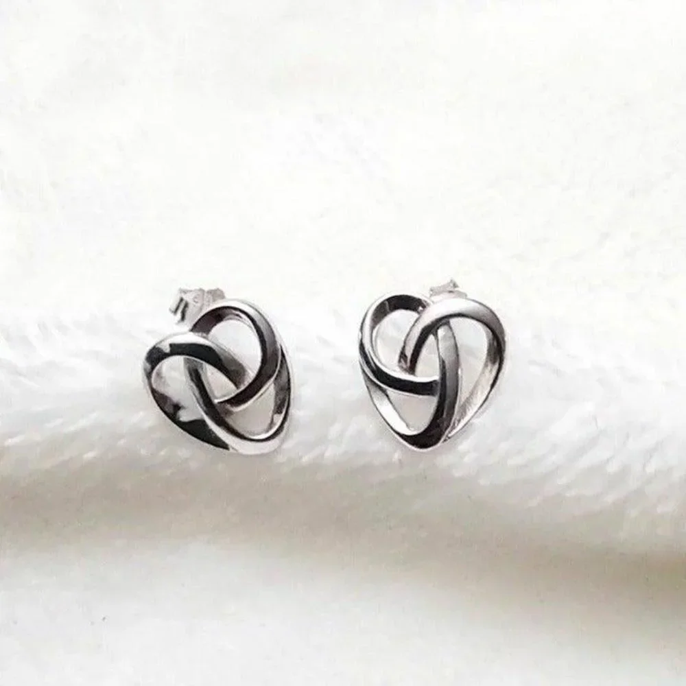 Sterling Silver Celtic Heart Studs - Picture 1 of 4
